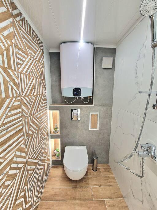 Luxury Apartment. 75 Inches Tv Варна Екстериор снимка