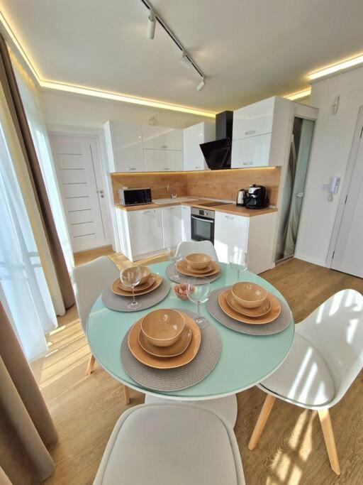 Luxury Apartment. 75 Inches Tv Варна Екстериор снимка